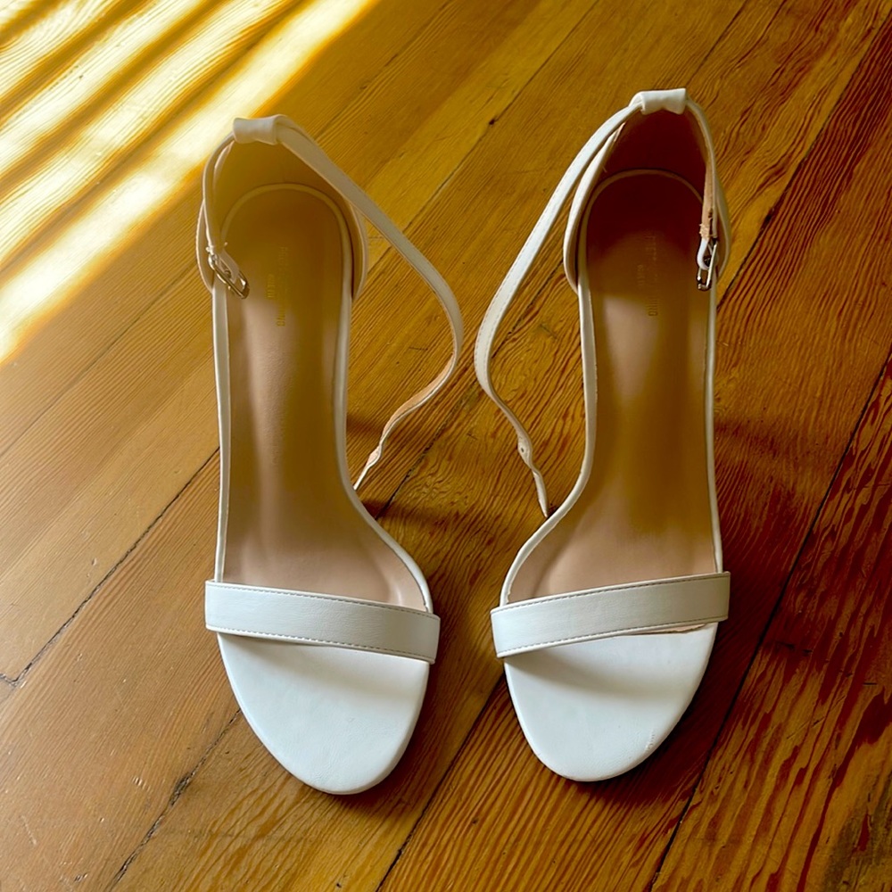 Clover white strap heeled sandals